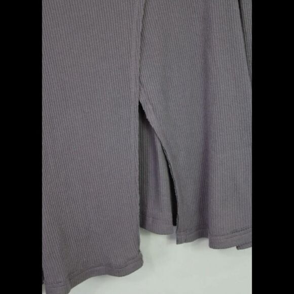 We The Free Free people The Rosa Ribbed Long-Sleeve Lavendar Size XS Split back - Picture 4 of 5